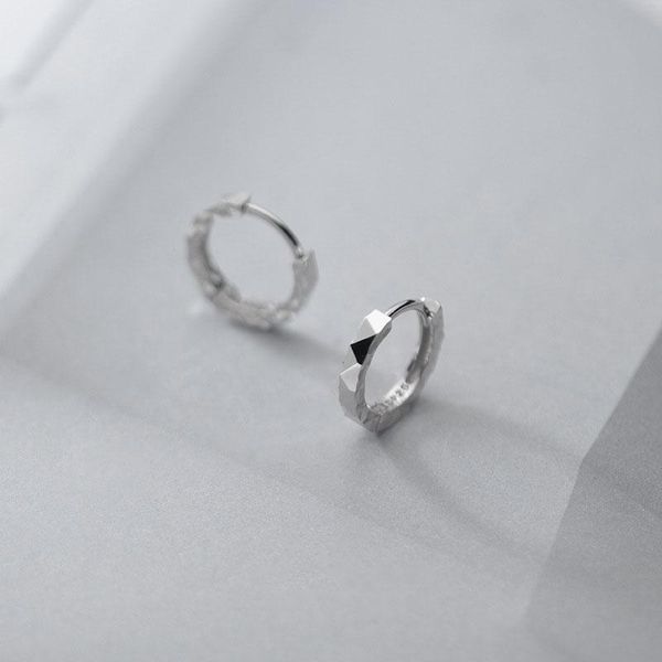 s925 sterling silver rhombus face hoop earrings boho jewelry korea minimalism broncos pendientes charm earrings for women, Golden;silver 
s925 sterling silver rhombus face hoop earrings boho jewelry korea minimalism broncos pendientes charm earrings for women, Golden;silver