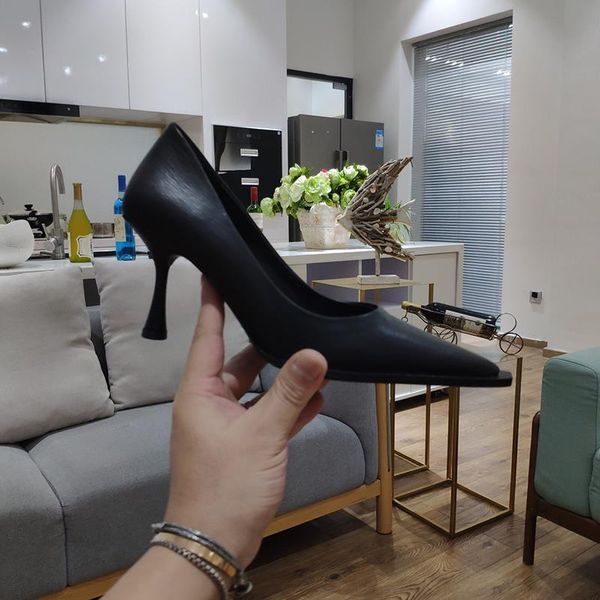 women luxury design pumps white 8cm high heels scarpins office lady party wedding prom female platform heels shoesmultifunction, Black
women luxury design pumps white 8cm high heels scarpins office lady party wedding prom female platform heels shoesmultifunction, Black