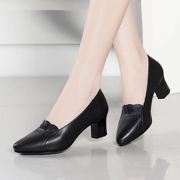 spring women pumps high heels chunky heeled ruffles dress shoes black boat shoes woman office work shoe zapatos mujer 7983n #v05h
spring women pumps high heels chunky heeled ruffles dress shoes black boat shoes woman office work shoe zapatos mujer 7983n #v05h