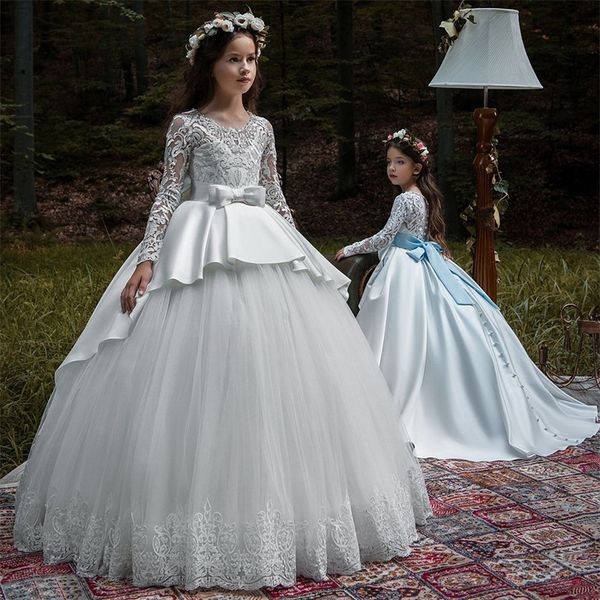 puffy girls dresses backless first communion dress with bow modern design long sleeve appliqued ruched satin custom made kids birthday dress, White;blue
puffy girls dresses backless first communion dress with bow modern design long sleeve appliqued ruched satin custom made kids birthday dress, White;blue