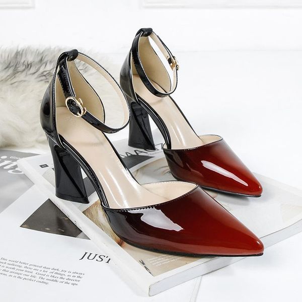 fairy2020 pointed 3236-5 gradient high-heeled nightclub slimming hollow sandals banquet women's shoes1, Black
fairy2020 pointed 3236-5 gradient high-heeled nightclub slimming hollow sandals banquet women's shoes1, Black