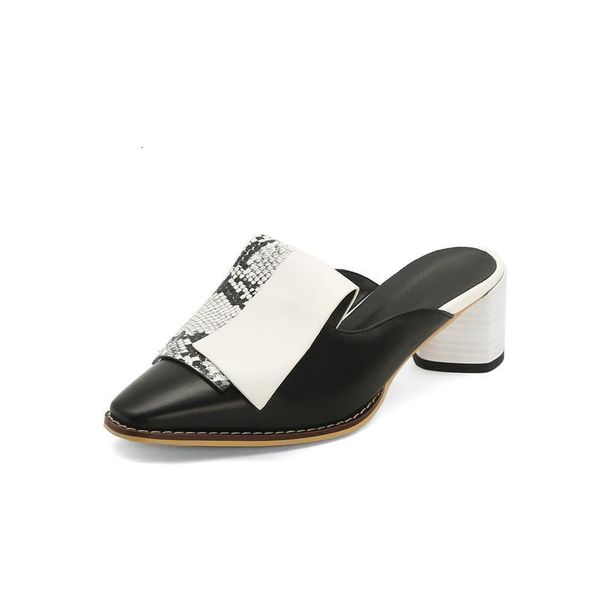 new size 2021 34-42 fashionable foot-square high heels sandals women's printed shoes ladies'shoes nlak, Black
new size 2021 34-42 fashionable foot-square high heels sandals women's printed shoes ladies'shoes nlak, Black