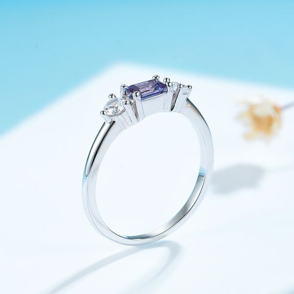 kuololit lab alexandrite ring women solid 925 sterling silver emerald cut gemstone jewelry for wedding engagement party gift q1219, Golden;silver
kuololit lab alexandrite ring women solid 925 sterling silver emerald cut gemstone jewelry for wedding engagement party gift q1219, Golden;silver