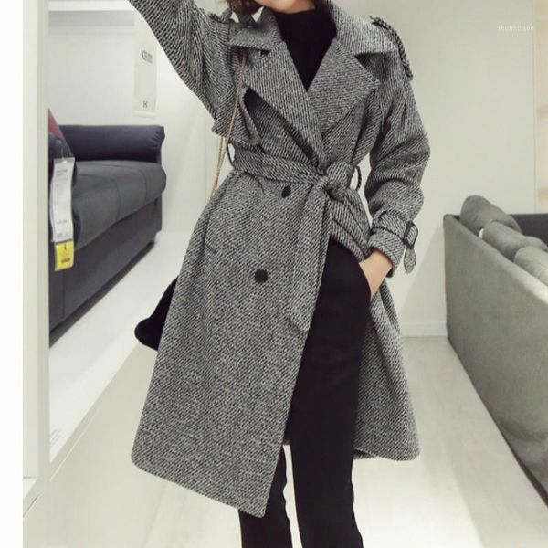 2021 winter autumn new korean style turn down collar double breasted midi houndstooth thick warm woolen coat women with belt1, Black
2021 winter autumn new korean style turn down collar double breasted midi houndstooth thick warm woolen coat women with belt1, Black