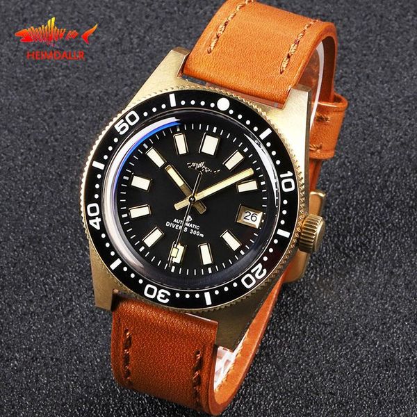 wristwatches heimdallr 300m black dial men's bronze diver watch sapphire waterproof nh35a automatic movement mechanical watches, Slivery;brown
wristwatches heimdallr 300m black dial men's bronze diver watch sapphire waterproof nh35a automatic movement mechanical watches, Slivery;brown