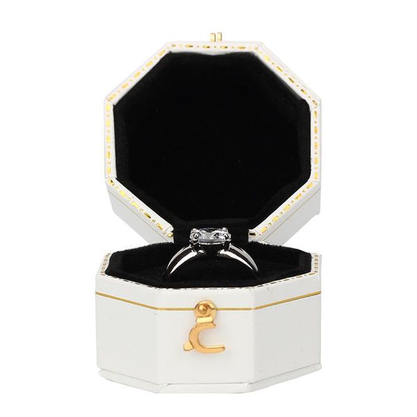 2020 golde rim golden hook pendant mini white ring display box grandeur including several color for tasteful lady, Pink;blue
2020 golde rim golden hook pendant mini white ring display box grandeur including several color for tasteful lady, Pink;blue