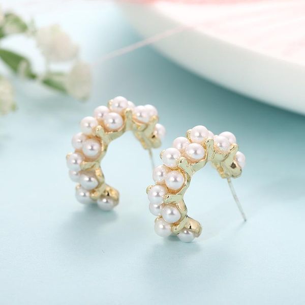 xingge exquisite imitation pearl c shape earrings for women temperament gold color alloy circle open hoop earrings jewelry, Golden;silver
xingge exquisite imitation pearl c shape earrings for women temperament gold color alloy circle open hoop earrings jewelry, Golden;silver