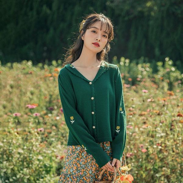 inman 2021 spring new arrival leisure country lapel knit yellow flower embroidery grid texture women's sweater, White
inman 2021 spring new arrival leisure country lapel knit yellow flower embroidery grid texture women's sweater, White