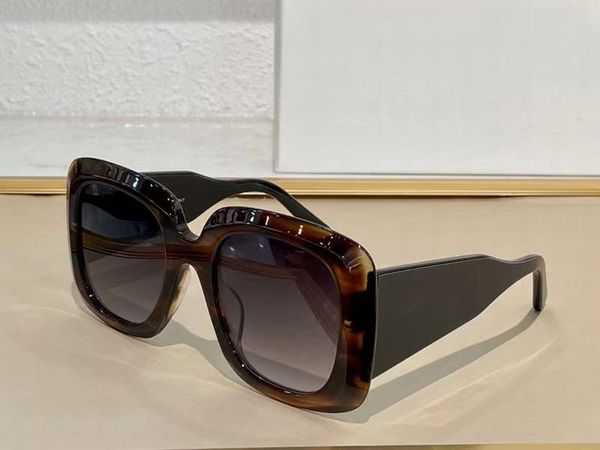 oversize sunglasses 0119 brown square frame gray gradient sun glasses women fashion sunglasses with box, White;black
oversize sunglasses 0119 brown square frame gray gradient sun glasses women fashion sunglasses with box, White;black