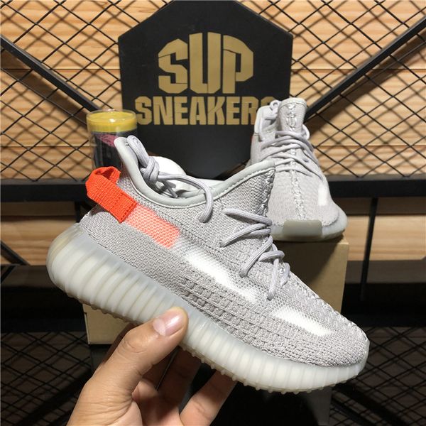 kanye west baby kids designers shoes 3m static reflective tail light cinder boy girl sneakers toddler childrens running shoes
kanye west baby kids designers shoes 3m static reflective tail light cinder boy girl sneakers toddler childrens running shoes