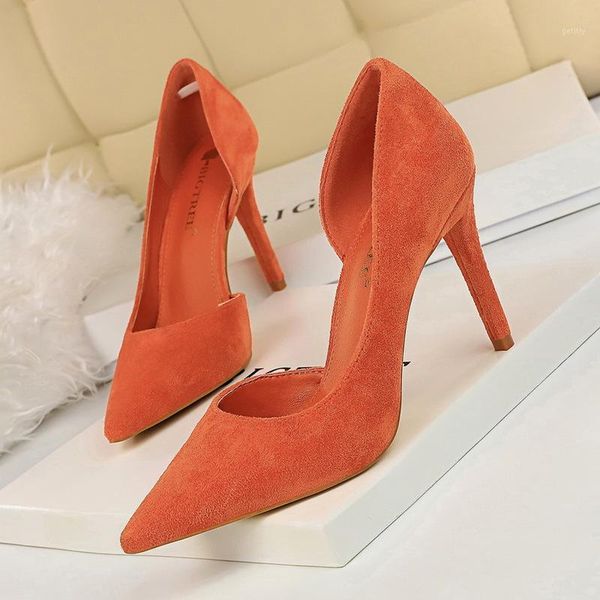 wonen pumps fashion office shoes side space flock pointed toe thin heels 9.5cm female pumps shallow mouth women shoes1, Black
wonen pumps fashion office shoes side space flock pointed toe thin heels 9.5cm female pumps shallow mouth women shoes1, Black