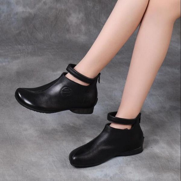 boots shoe knight genuine leather ankle women casual shoes woman fashion leisure female boot 2021, Black
boots shoe knight genuine leather ankle women casual shoes woman fashion leisure female boot 2021, Black