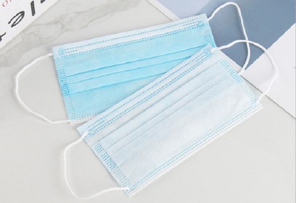 dhl disposable 50pcs 3-layer protection and personal health mask with earloop mouth face
dhl disposable 50pcs 3-layer protection and personal health mask with earloop mouth face