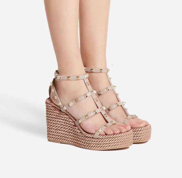sandal summer womens studded strappy wedge shoes sandals ladies luxury designer women dress,party ankle strap gladiator sandalies eu35-43, Black
sandal summer womens studded strappy wedge shoes sandals ladies luxury designer women dress,party ankle strap gladiator sandalies eu35-43, Black