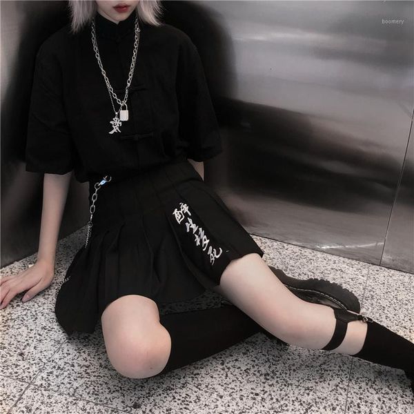 winter women mini skirt harajuku vintage embroidery high waist black skirts streetwear casual skirt slim pleated female1
winter women mini skirt harajuku vintage embroidery high waist black skirts streetwear casual skirt slim pleated female1