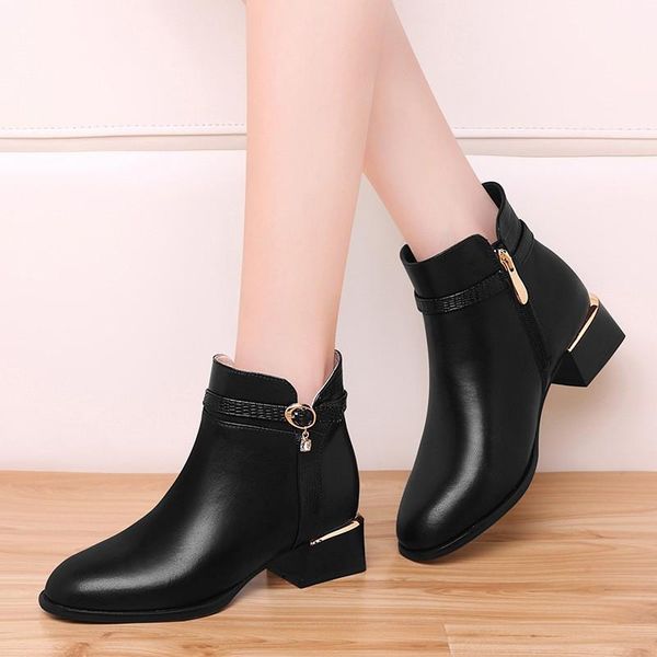 boots med high heels ankle for women autumn winter 2021 keep warm woman short plush genuine leather shoes booties n00361, Black
boots med high heels ankle for women autumn winter 2021 keep warm woman short plush genuine leather shoes booties n00361, Black