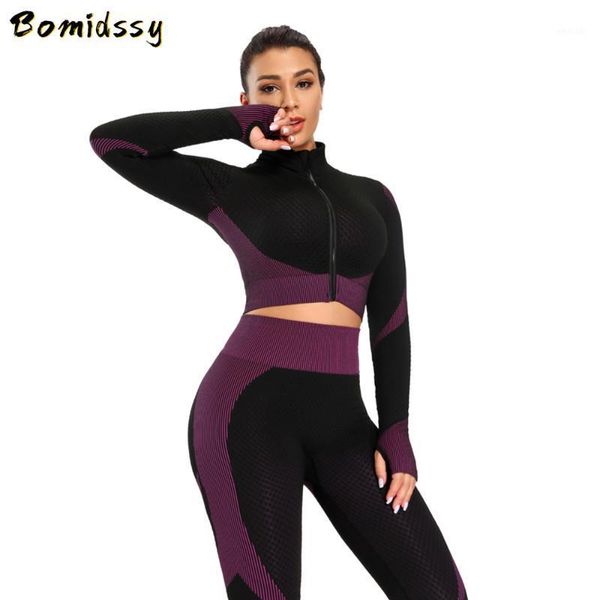 yoga outfits women's seamless clothing sports bra fashionable tight long sleeve t-shirt fitness pants running leggings set1, White;red
yoga outfits women's seamless clothing sports bra fashionable tight long sleeve t-shirt fitness pants running leggings set1, White;red