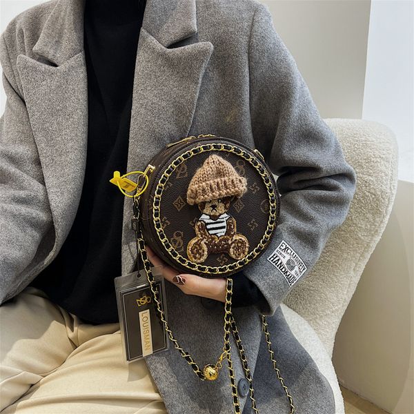 wholesale factory ladies leather shoulder bags this years popular round cartoon chain bag sweet and lovely round retro handbag western style
wholesale factory ladies leather shoulder bags this years popular round cartoon chain bag sweet and lovely round retro handbag western style