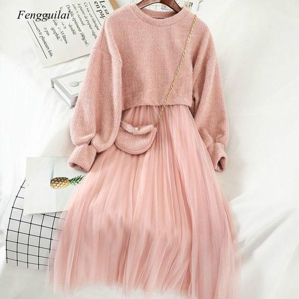 sweet two pieces suit women knitted sweater spring winter o neck sweaters and spaghetti strap dress set female dress, Gray
sweet two pieces suit women knitted sweater spring winter o neck sweaters and spaghetti strap dress set female dress, Gray