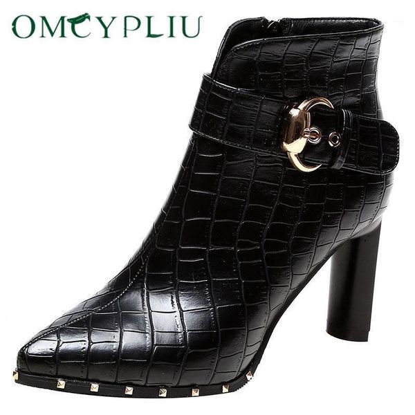 women boots 2020 belt buckle woman shoes plus velvet high heels shoes female boots fashion zapatillas mujer1, Black
women boots 2020 belt buckle woman shoes plus velvet high heels shoes female boots fashion zapatillas mujer1, Black