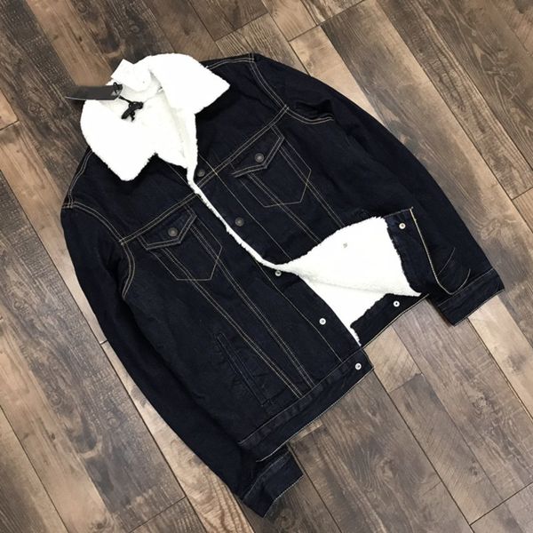 2020 new fall/winter luxury design lapel super classic lamb wool denim jacket warm and cold high-end ladies jacket ing, Black;brown
2020 new fall/winter luxury design lapel super classic lamb wool denim jacket warm and cold high-end ladies jacket ing, Black;brown