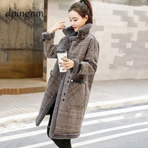 plaid woolen coat women's mid-length woolen cloth new autumn and winter cloth popular coat1, Black
plaid woolen coat women's mid-length woolen cloth new autumn and winter cloth popular coat1, Black