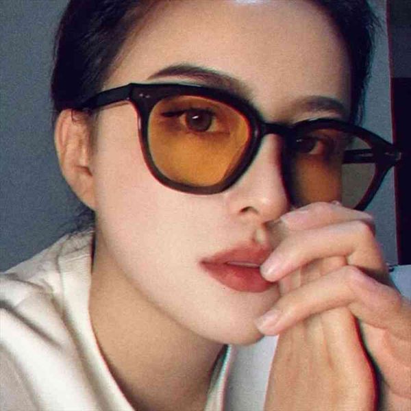 rivet square sunglasses men women purple green yellow lens uv400 protection eyewear fashion design gafas de sol, White;black
rivet square sunglasses men women purple green yellow lens uv400 protection eyewear fashion design gafas de sol, White;black