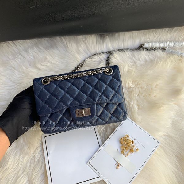new sold fashion 20cm women luxurys designers shoulder bag classic designers letter genuine leather handbag n 048
new sold fashion 20cm women luxurys designers shoulder bag classic designers letter genuine leather handbag n 048