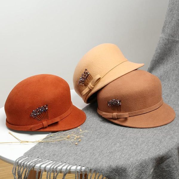 autumn and winter new women's korean woolen felt small hat versatile warm duck tongue beret fashion
autumn and winter new women's korean woolen felt small hat versatile warm duck tongue beret fashion