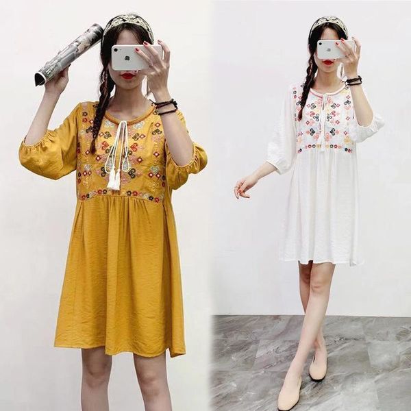 2020 ethnic bohemian floral embroidery sundress summer beach o-neck dress women vintage retro loose party vestido chic dresses1, Black;gray
2020 ethnic bohemian floral embroidery sundress summer beach o-neck dress women vintage retro loose party vestido chic dresses1, Black;gray