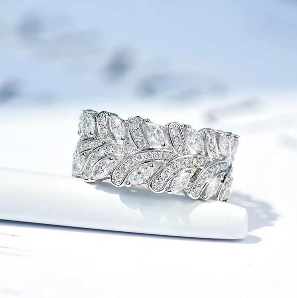 new arrival luxury jewelry 925 sterling silver pave white sapphire cz diamond pave gemstones women wedding engagement band ring for lovers, Slivery;golden
new arrival luxury jewelry 925 sterling silver pave white sapphire cz diamond pave gemstones women wedding engagement band ring for lovers, Slivery;golden