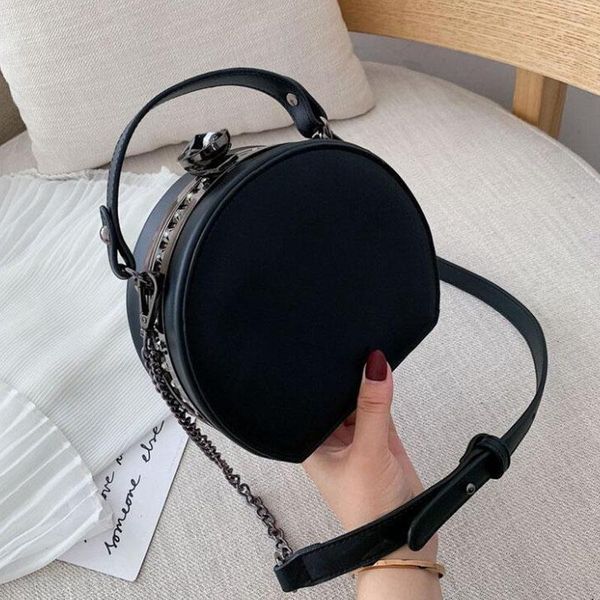 cross body brand designer handbag shoulder bag for women chain crossbody messenger bags luxury small round fashion leather phone pack
cross body brand designer handbag shoulder bag for women chain crossbody messenger bags luxury small round fashion leather phone pack