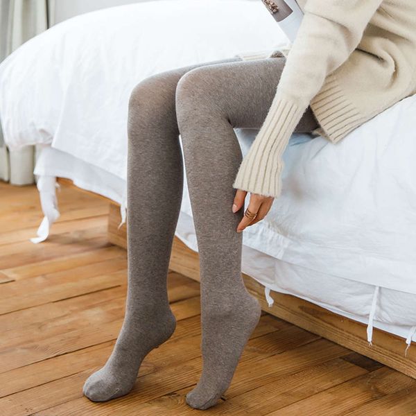 autumn and winter women's body shaping leg legging leggings nine point leggings black gray skin color pantyhose
autumn and winter women's body shaping leg legging leggings nine point leggings black gray skin color pantyhose