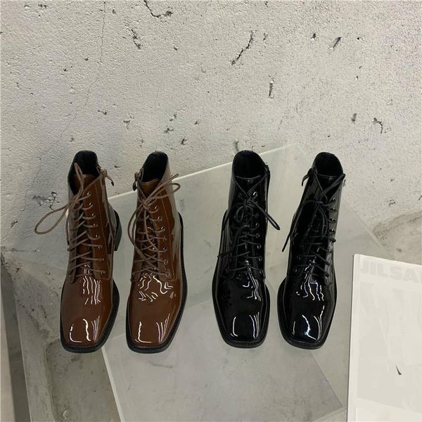 deat 2020 new spring autumn fashion casual square head strap thick low heel leather single shoes women short cool boots sf2151, Black
deat 2020 new spring autumn fashion casual square head strap thick low heel leather single shoes women short cool boots sf2151, Black
