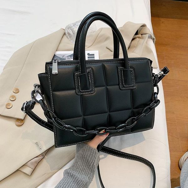 elegant female plaid tote bag 2021 fashion new pu leather women's designer handbag vintage shoulder messenger bag
elegant female plaid tote bag 2021 fashion new pu leather women's designer handbag vintage shoulder messenger bag