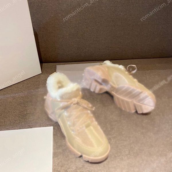 2020 luxe casual shoes man d-connect neoprene sneakers woman plush transparent glue block outdoor sports shoes size 35-41, Black
2020 luxe casual shoes man d-connect neoprene sneakers woman plush transparent glue block outdoor sports shoes size 35-41, Black