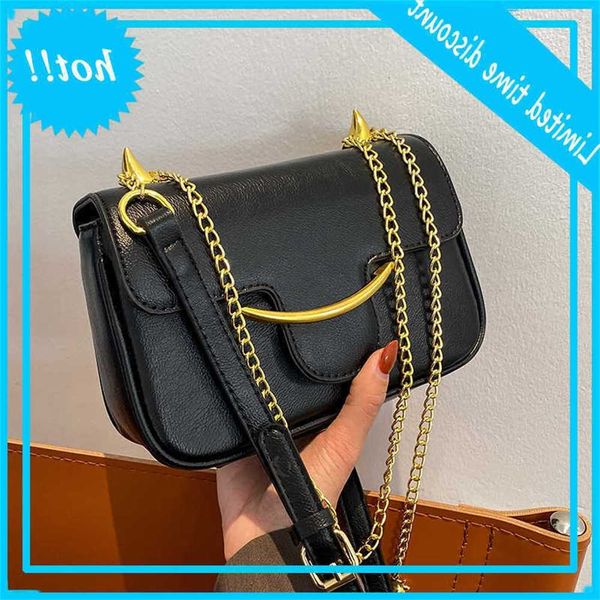 effects color flip zadeltas 2021 fashion new pu learn women designer handbag vintage shoulder messenger bag
effects color flip zadeltas 2021 fashion new pu learn women designer handbag vintage shoulder messenger bag
