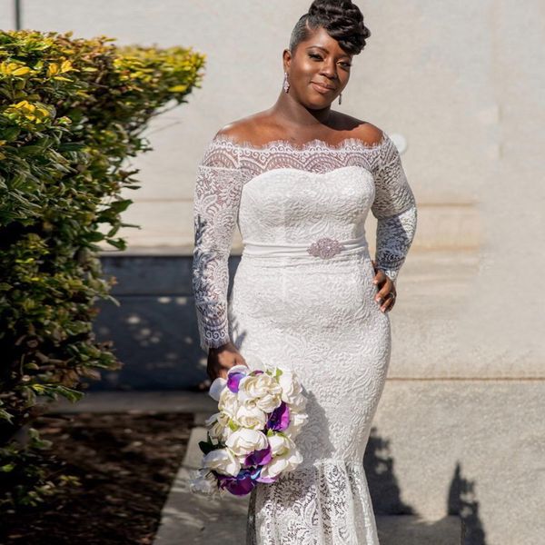 2021 new plus size lace boat neck long sleeves ankle length bridal gown robe mariee mermaid wedding es nom8, White
2021 new plus size lace boat neck long sleeves ankle length bridal gown robe mariee mermaid wedding es nom8, White
