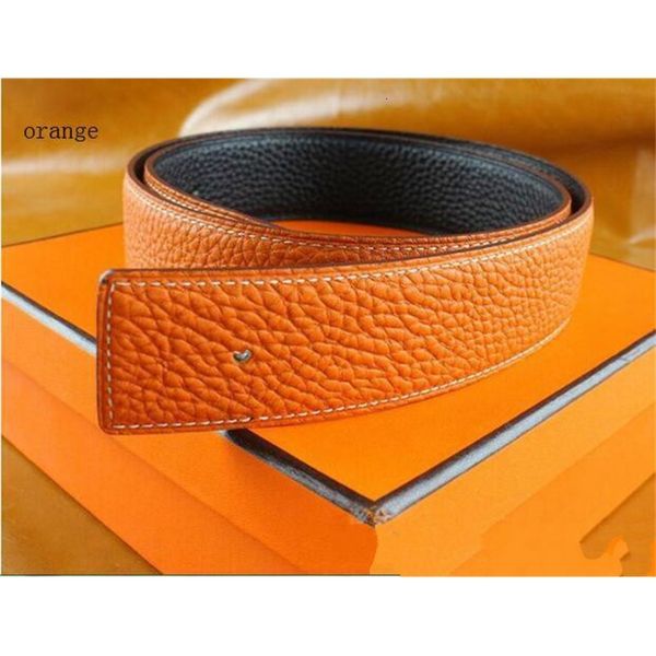 2021 new luxury of mens and women belt fashion metal buckle real leather luxury male and female belts, Black;brown
2021 new luxury of mens and women belt fashion metal buckle real leather luxury male and female belts, Black;brown