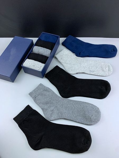 man and women casual socks luxury designer men and women fashion sports sock 100% cotton letter printing fashion socks a11, Black
man and women casual socks luxury designer men and women fashion sports sock 100% cotton letter printing fashion socks a11, Black