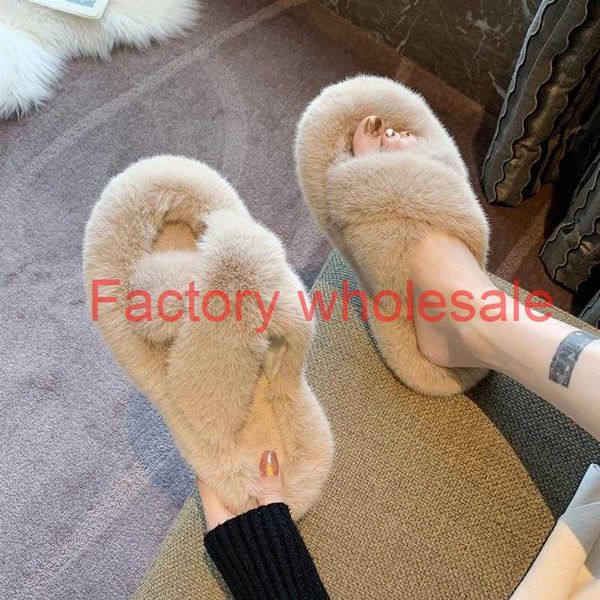 household plush slippers women's wool slippers women's winter 2020 new cross cotton wool, Black
household plush slippers women's wool slippers women's winter 2020 new cross cotton wool, Black