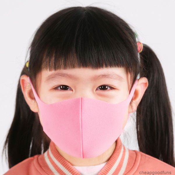 u in kid sponge masks ship children 8 hours designer face mask washable reusable cotton pm2.5 black mascarillas protective 5u
u in kid sponge masks ship children 8 hours designer face mask washable reusable cotton pm2.5 black mascarillas protective 5u