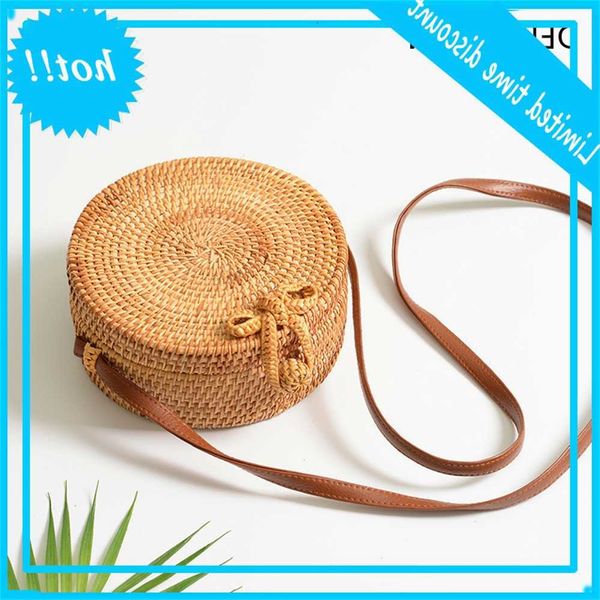 2020 new round straw handbags large summer rotan bag handmade tissues beach handbag stroh bags for women crossbody
2020 new round straw handbags large summer rotan bag handmade tissues beach handbag stroh bags for women crossbody
