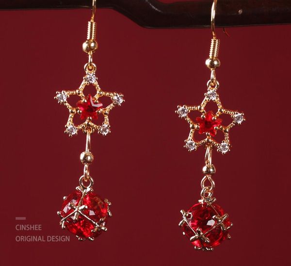 2020 new chinese classical style red and green five-pointed star flash diamond s925 sterling silver ear hook 392, Golden;silver
2020 new chinese classical style red and green five-pointed star flash diamond s925 sterling silver ear hook 392, Golden;silver