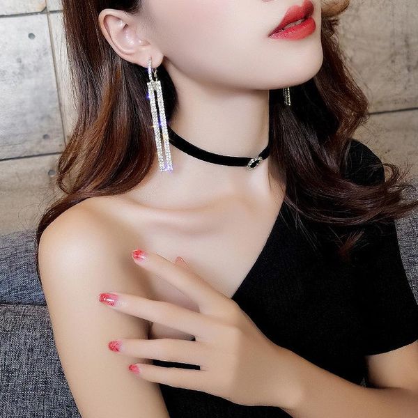 new fashion long geometric earrings luxury gold/silver color rectangle rhinestone drop earring for women 2020 party jewelry gift
new fashion long geometric earrings luxury gold/silver color rectangle rhinestone drop earring for women 2020 party jewelry gift