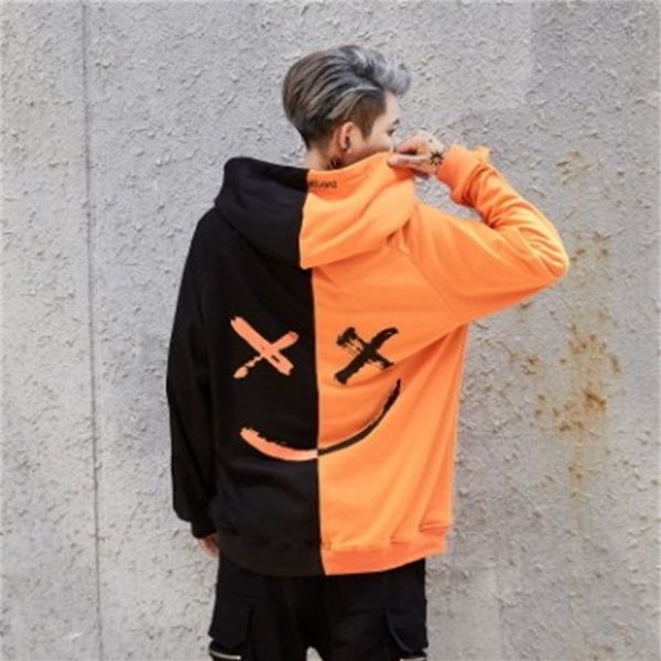 2021 autumn graffiti smile marks black and white mosaic devil loose jacket with man's hood tide 6i90
2021 autumn graffiti smile marks black and white mosaic devil loose jacket with man's hood tide 6i90