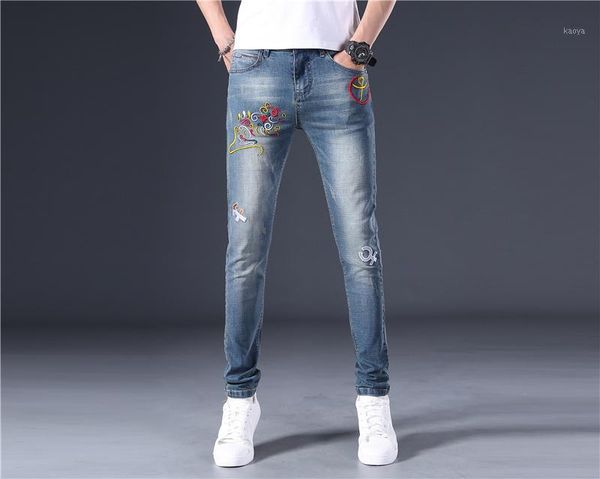 2020 summer autumn men's patchwork jeans mouse embroidered chinese style slim elastic male pants personality denim trousers1, Blue
2020 summer autumn men's patchwork jeans mouse embroidered chinese style slim elastic male pants personality denim trousers1, Blue