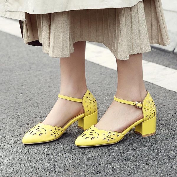 plus size 34-46 women's pumps fashion leather vintage hollowing out women high heels square heel round toe buckle pumps shoes1, Black
plus size 34-46 women's pumps fashion leather vintage hollowing out women high heels square heel round toe buckle pumps shoes1, Black