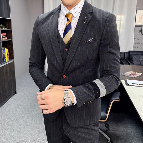 plyesxale fashion striped groom wedding tuxedo for men casual business suit 3 pcs men's formal suits black dark gray q8951, White;black
plyesxale fashion striped groom wedding tuxedo for men casual business suit 3 pcs men's formal suits black dark gray q8951, White;black