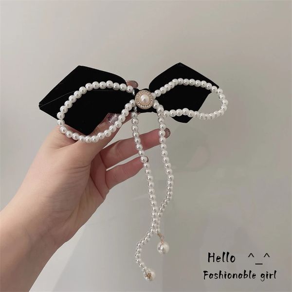 french retro hairpin palace small fragrance elegant fashion pearl spring clip 2022 new temperament dignified woman, Slivery;white
french retro hairpin palace small fragrance elegant fashion pearl spring clip 2022 new temperament dignified woman, Slivery;white
